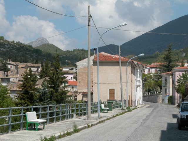 Villa Santa Lucia degli Abruzzi 01